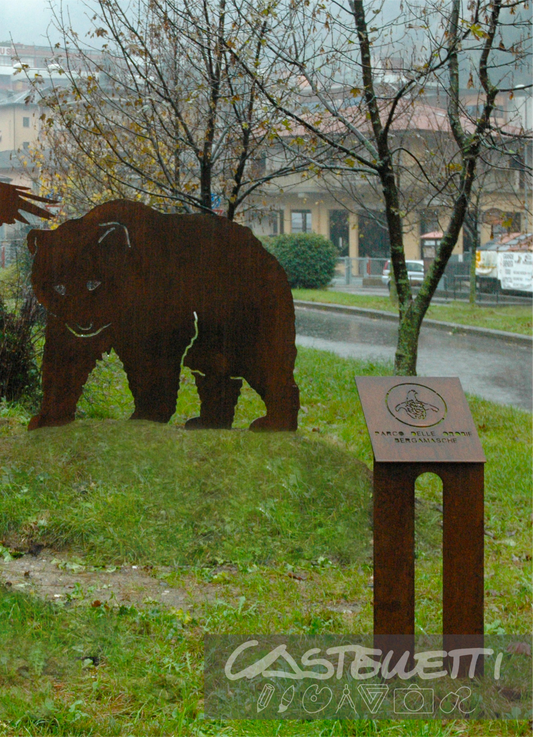 Orso in corten