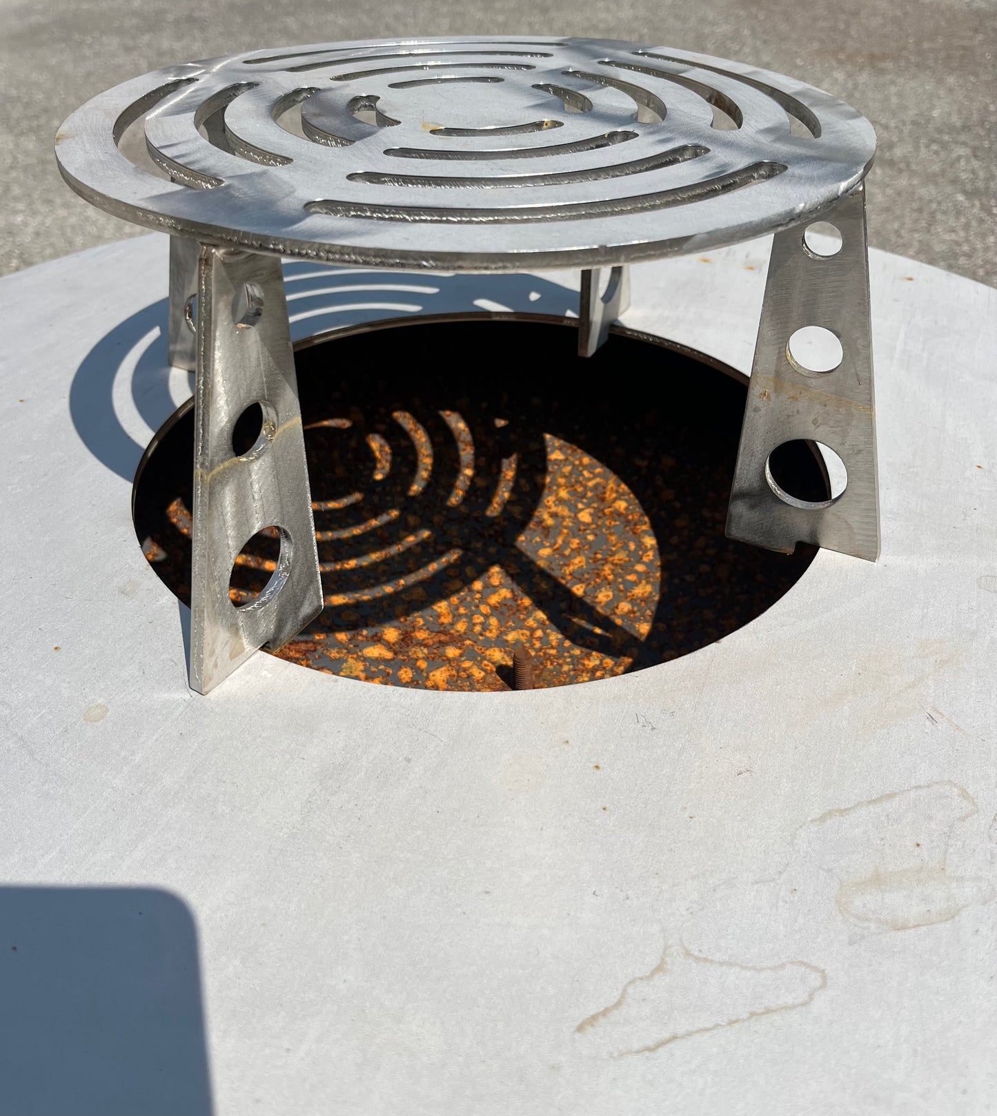 Barbecue Tower in corten con piano cottura in pietra lavica