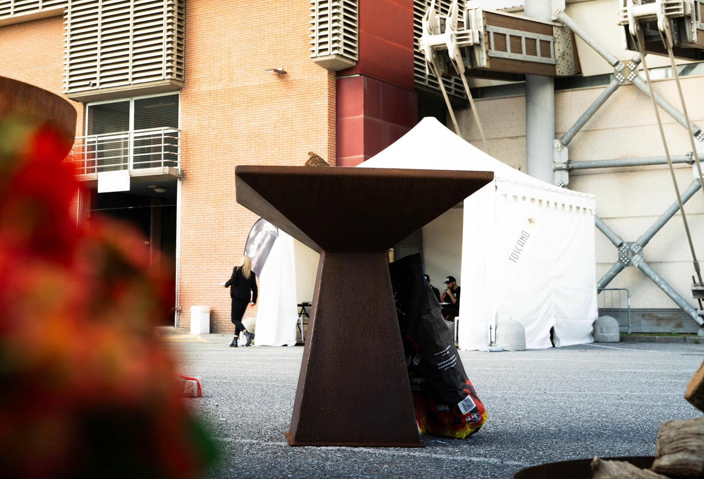 Barbecue Torcia in Corten - con piano cottura in acciaio