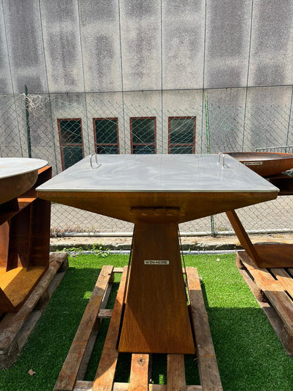 Barbecue Torcia verniciato con piano cottura in acciaio